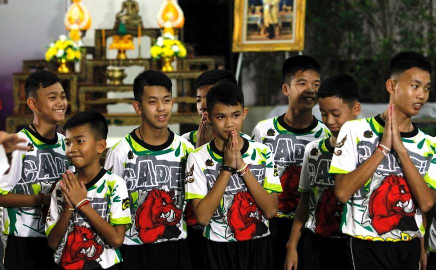 Dječaci heroji iz tajlandske pećine konačno u školskim klupama